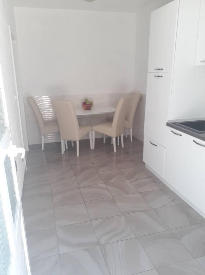 Apartments Senka Оребич Экстерьер фото